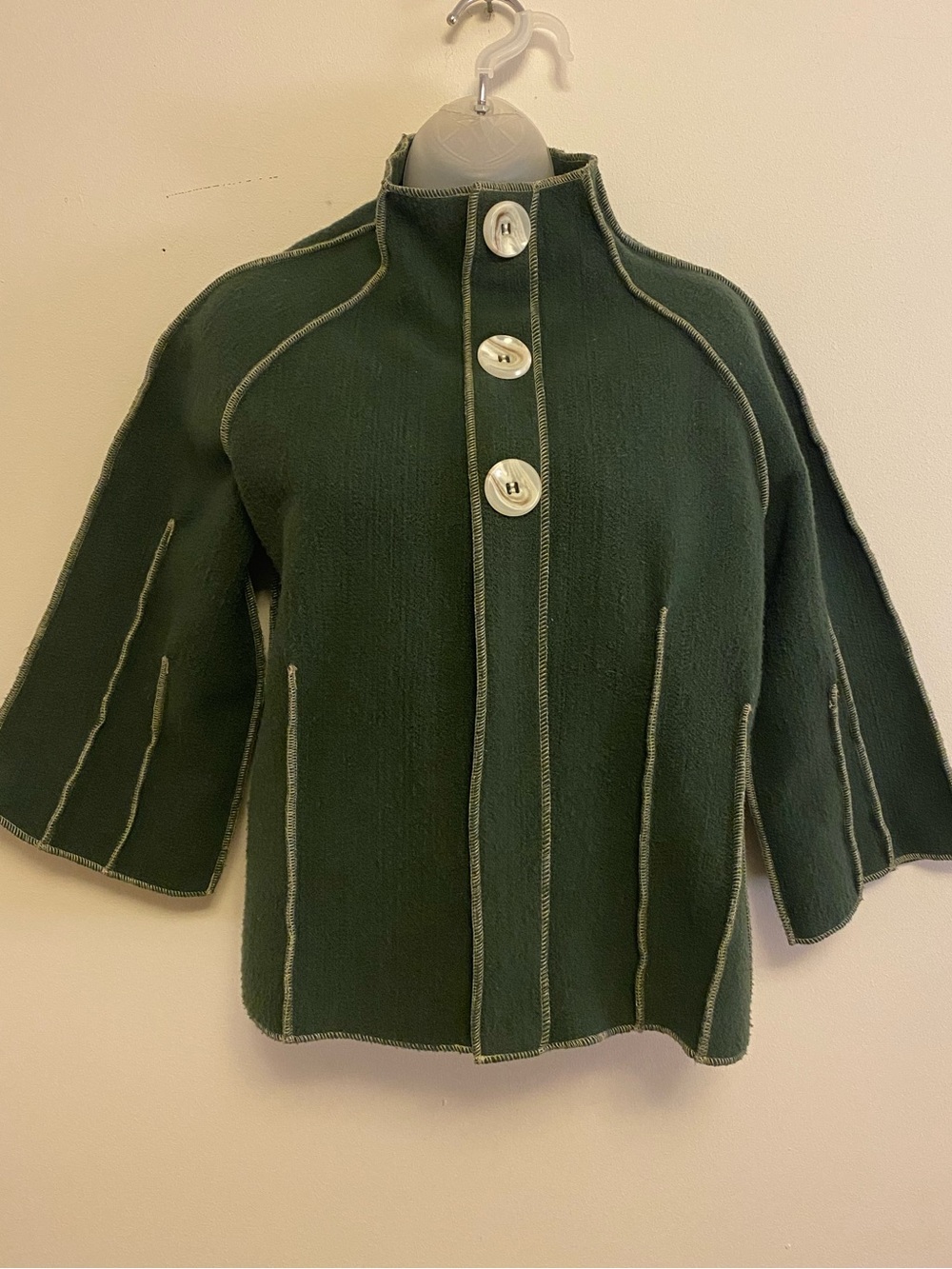 $18 Today ONLY Cozy Unique Vtg Designer Beebop & Wally Hidden Zipper Sweater